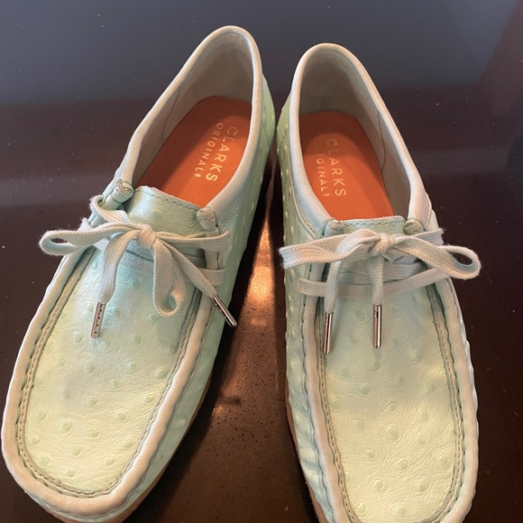 CLARKS ORIGINALs ostrich skin mint green WALLABEE DERBYS (crepe sole) - Picture 2 of 2